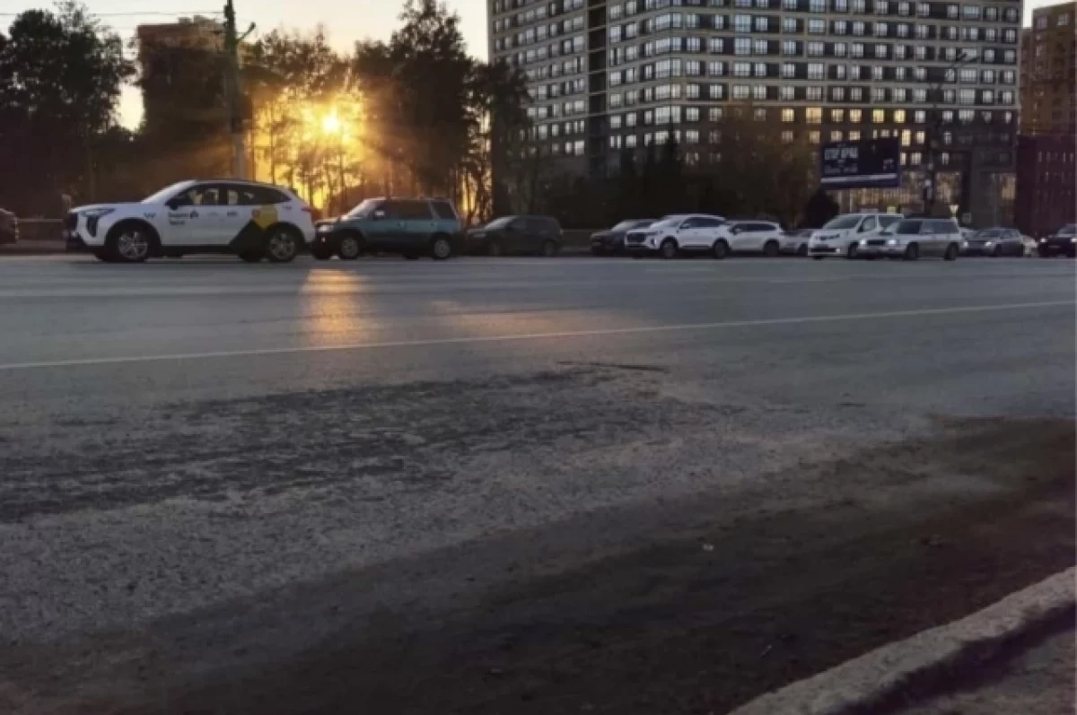 В Новосибирске досрочно завершили ремонт более 3 км улицы Станционной