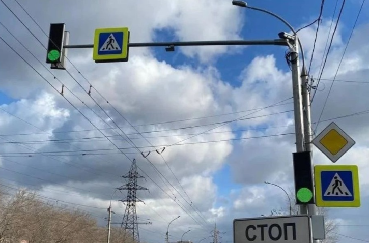 Система координации светофоров начала действовать еще на 3 улицах в Новосибирске