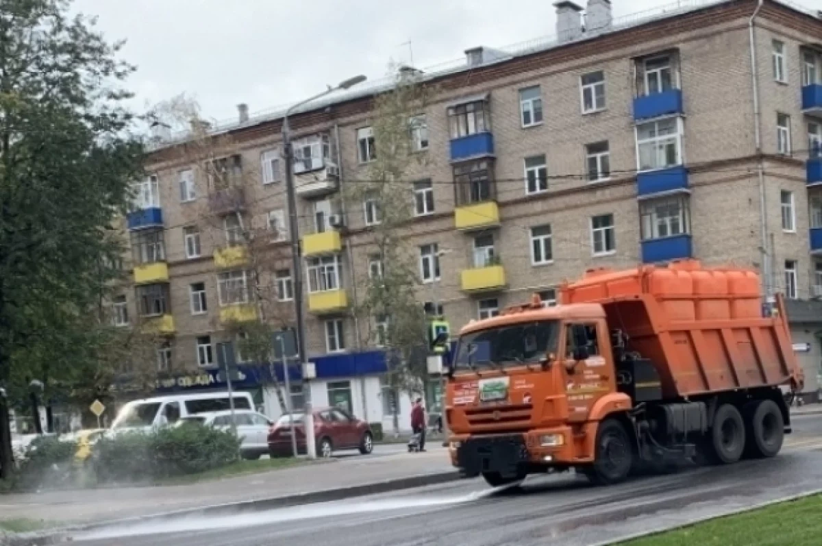 В Новосибирске стартовала весенняя уборка улиц