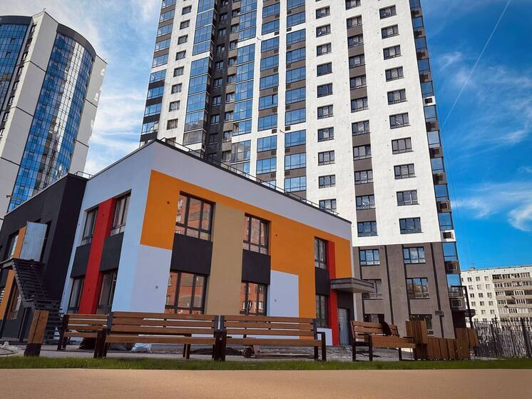 В Октябрьском районе Новосибирска построили новый детский сад на 80 мест