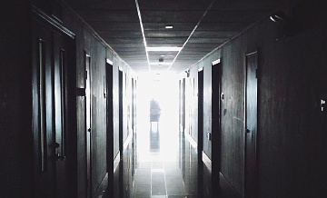 Новосибирский ковидный госпиталь проверят из-за суицидов среди пациентов