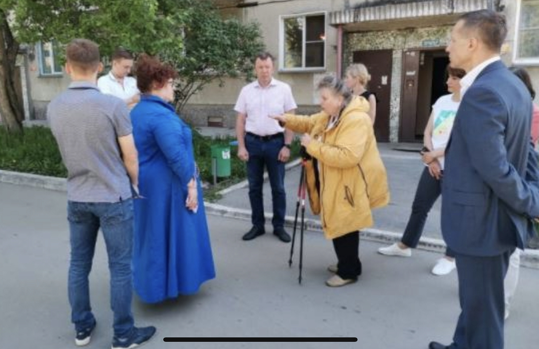В Новосибирске качество работ по благоустройству дворовых территорий оценили как низкое В Новосибирске качество работ по благоустройству дворовых территорий оценили как низкое