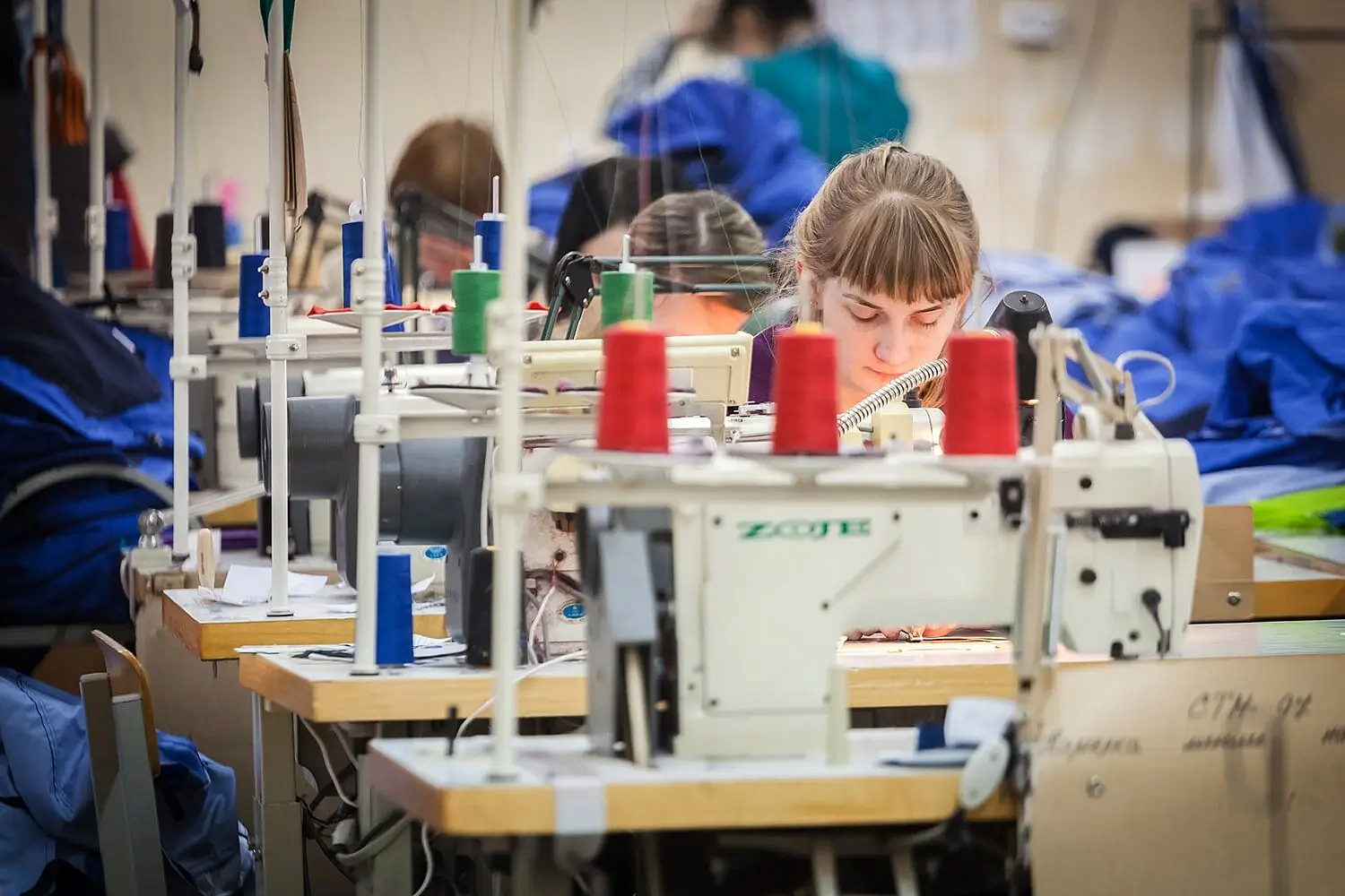 Швейная фабрика из Новосибирска продолжает расширять клиентскую базу