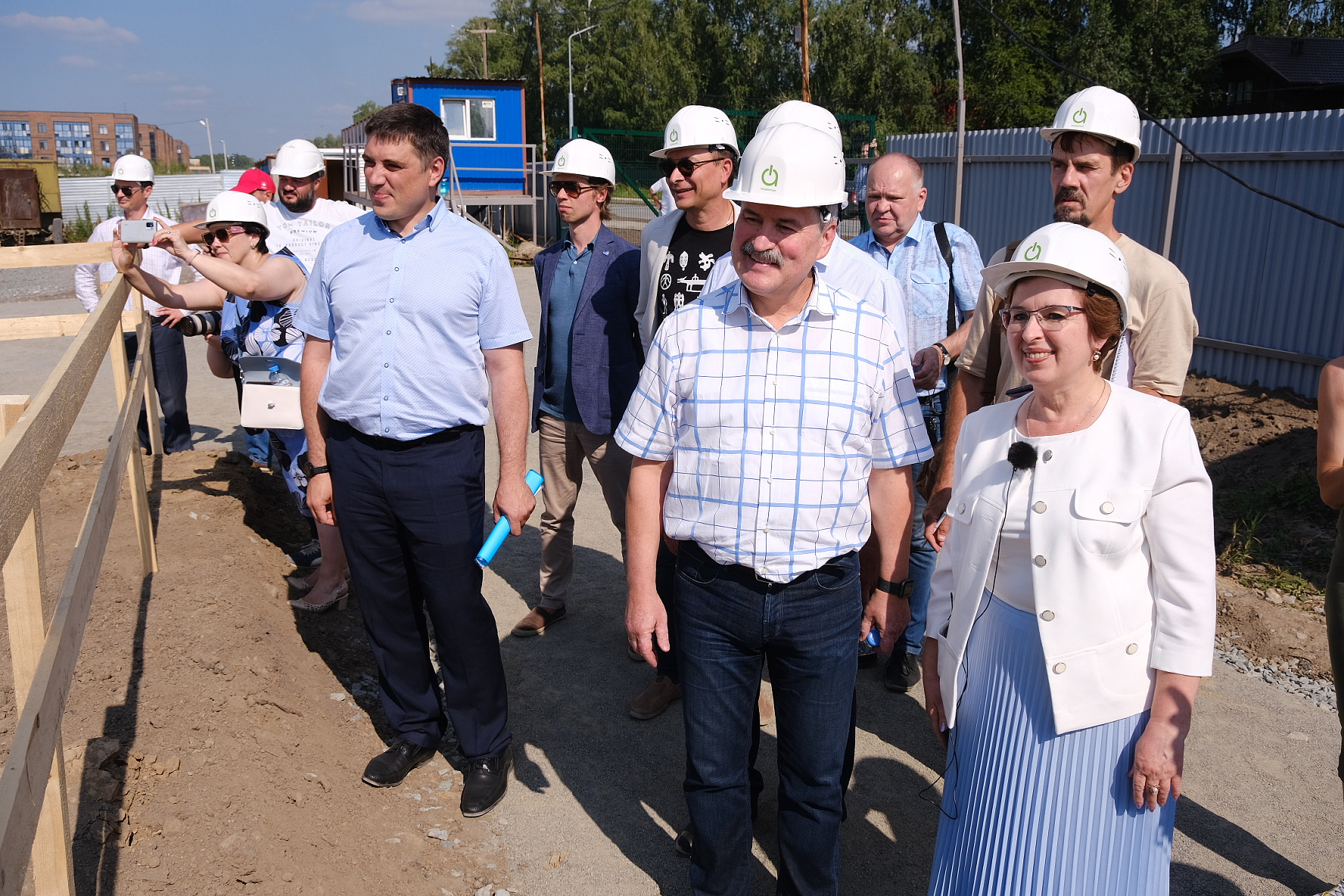 В посёлке Ложок приступили к постройке «Кампуса Академпарка» В посёлке Ложок приступили к постройке «Кампуса Академпарка»