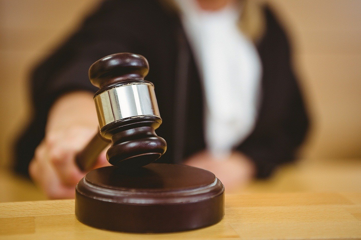 Врача будут судить за смерть пациента в Новосибирске Врача будут судить за смерть пациента в Новосибирске