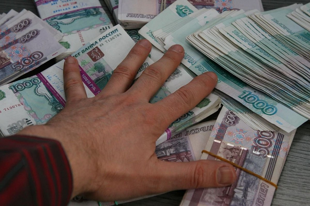 Новосибирские полицейские задержали мужчину, укравшего 270 тысяч рублей Новосибирские полицейские задержали мужчину, укравшего 270 тысяч рублей