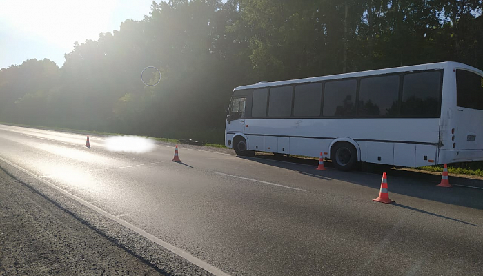 В Новосибирске в ДТП погиб водитель автобуса В Новосибирске в ДТП погиб водитель автобуса